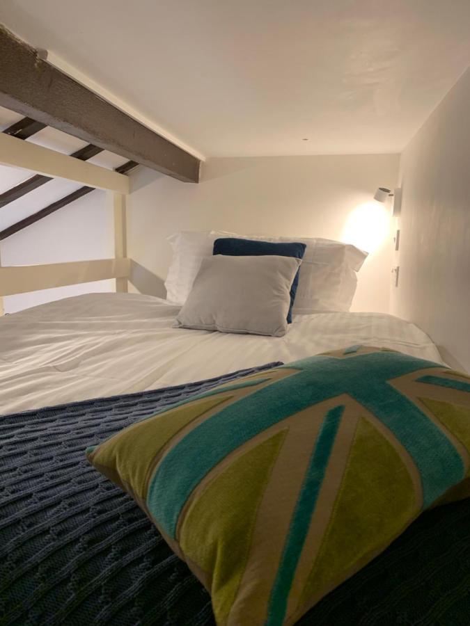 Stunning Barn Private Hot Tub Malvern & Worcester Sleeps 6 Bagian luar foto